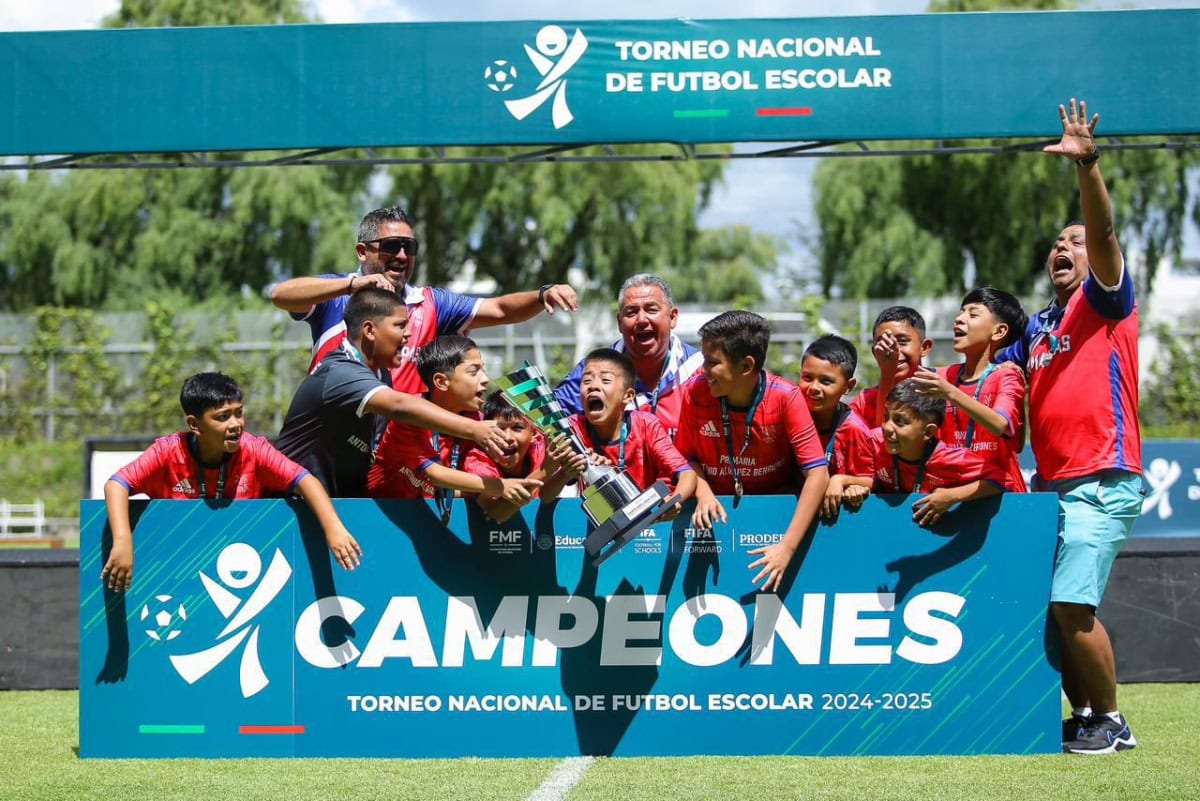 Logra escuela victorense campeonato nacional de fútbol